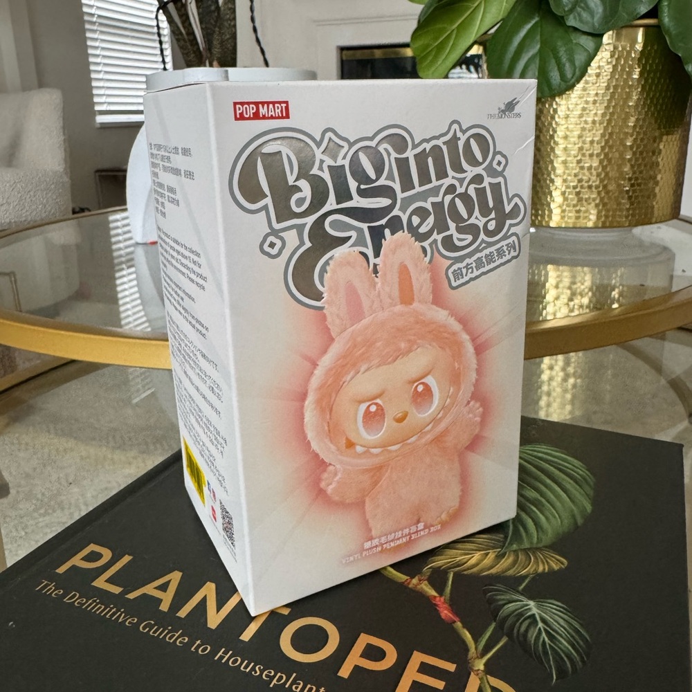 SEALED - Big Into Energy Labubu (Love)